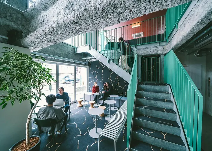 Landabout Tokyo